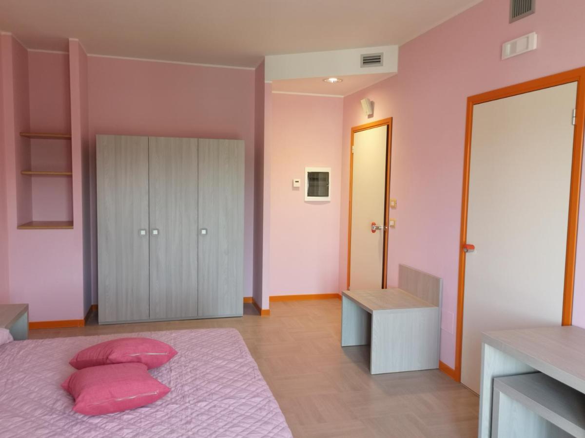 Hotel Clodi Ascoli Piceno Exterior foto